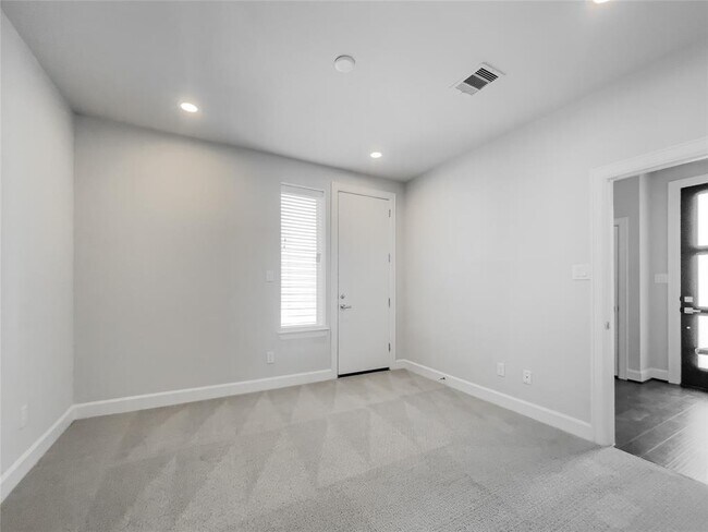 Foto del edificio - 1518 Rosalie St
