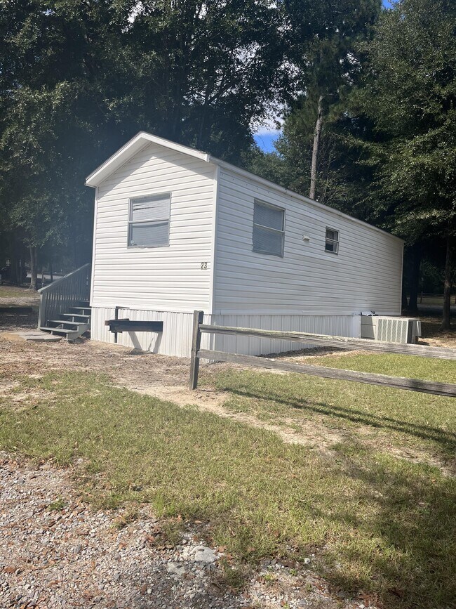 Building Photo - 5027 GA-23