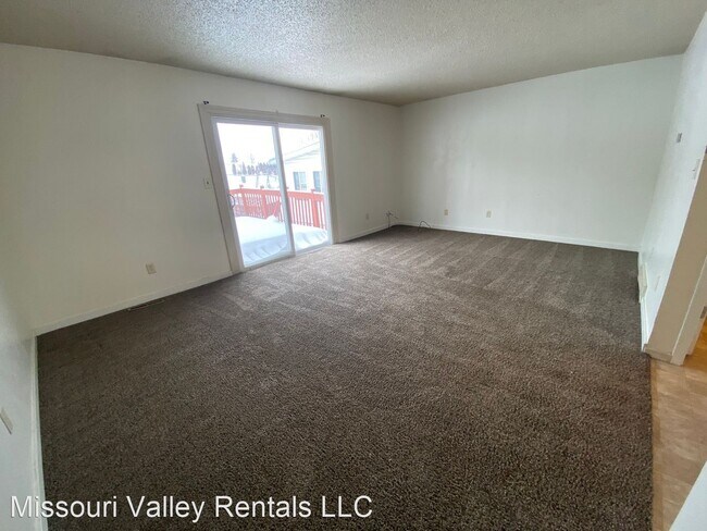 Foto del edificio - 2 br, 1.5 bath House - 512 17th Street NW