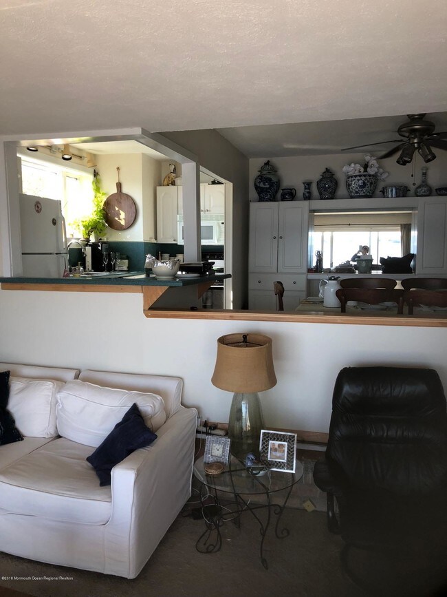 Building Photo - 138 Bodman Pl