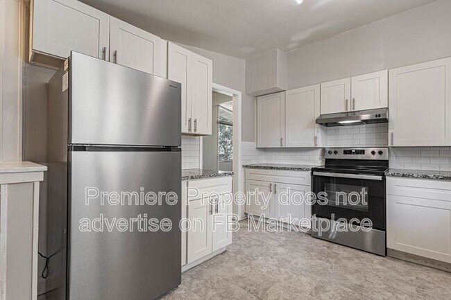 Building Photo - 6306 Fairlane Dr