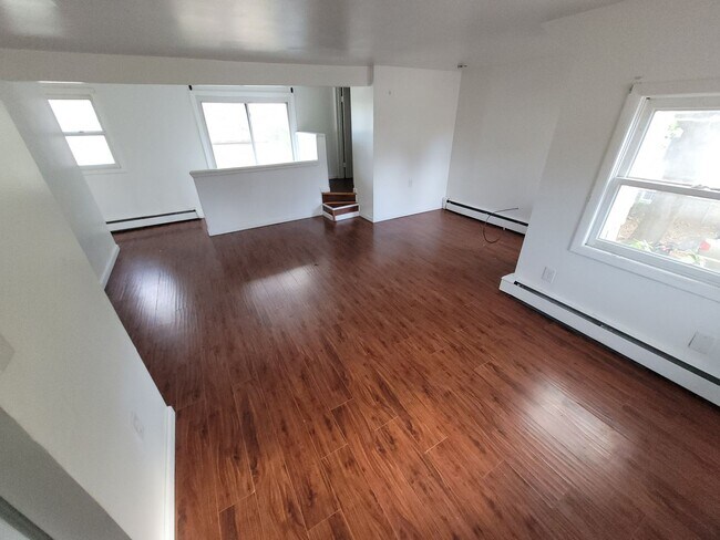 Building Photo - 776 Route 284