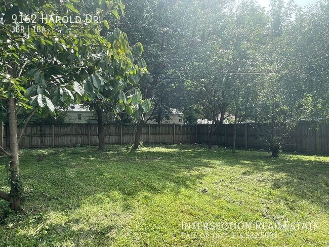 Building Photo - Tastefully Renovated 3 Bedroom Slab Home i...