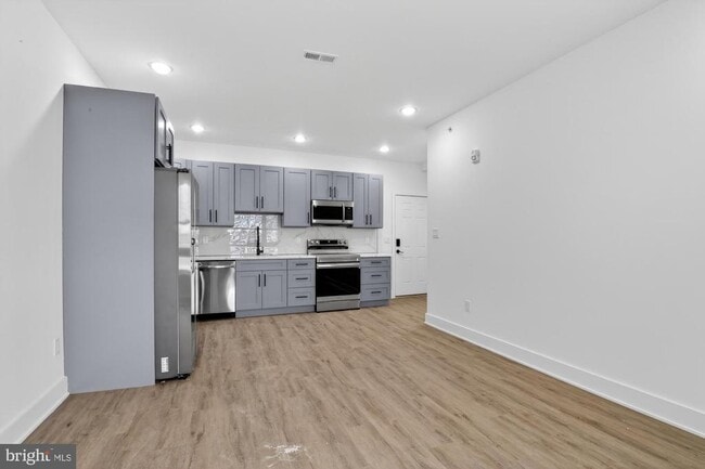 Foto del edificio - 2331 E York St