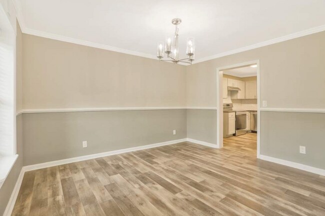 Building Photo - 4003 Melvin Dr SW