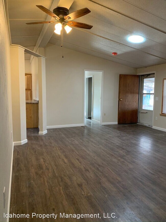Foto del edificio - 3 br, 2 bath House - 308 E 39th St