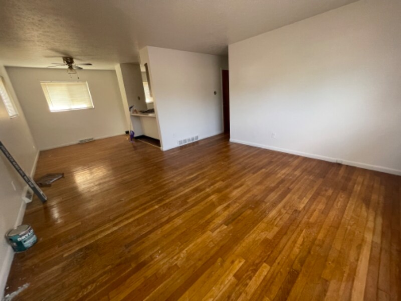 Foto principal - 1749 Zettler Rd