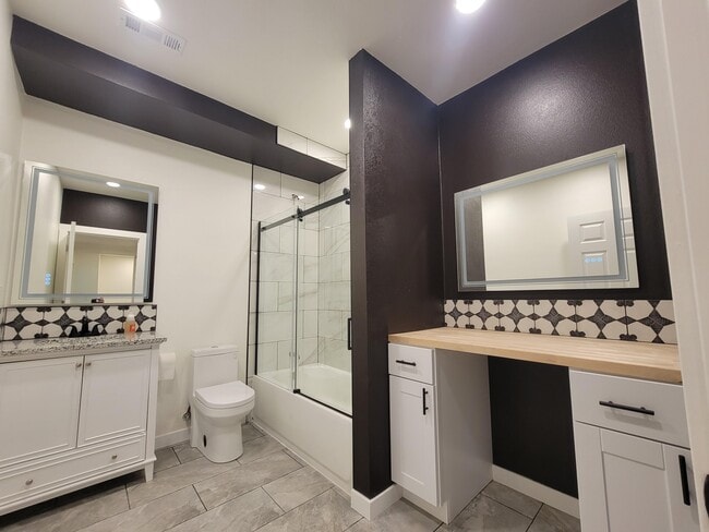 Foto del edificio - 2814 Biplane St