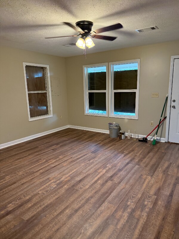 Foto principal - 215 Maple St