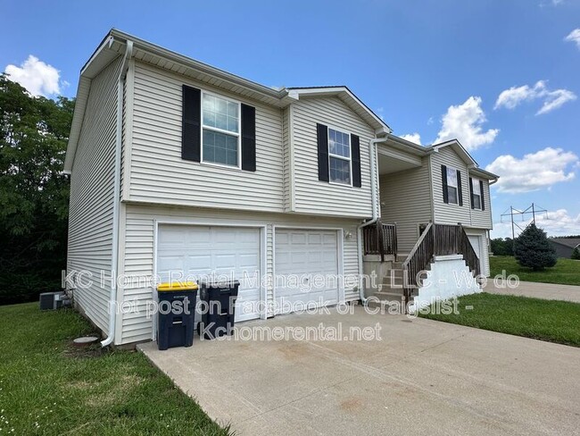Building Photo - 9000 NE 73rd St