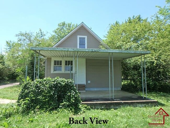 Building Photo - 411 1st Ave N