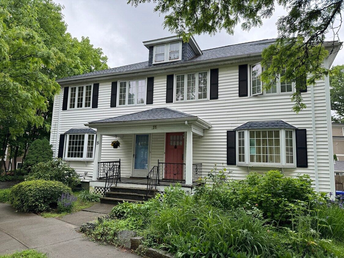 Primary Photo - 15 Loveland Rd