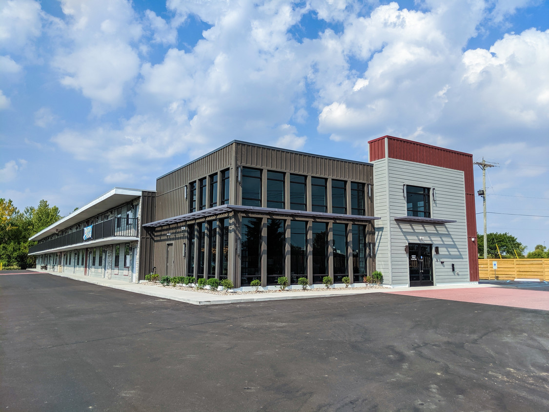 Primary Photo - Clarksville Lofts