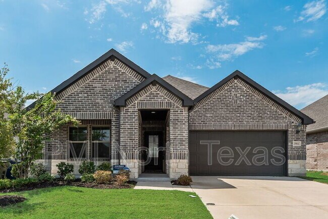 Building Photo - 3904 High Valley Dr