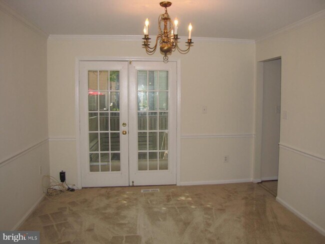 Building Photo - 10334 Pond Spice Terrace