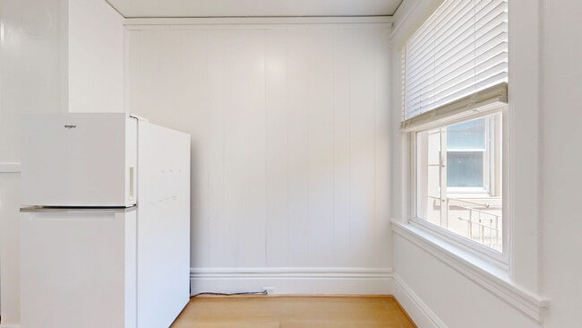Building Photo - 505 Taylor St