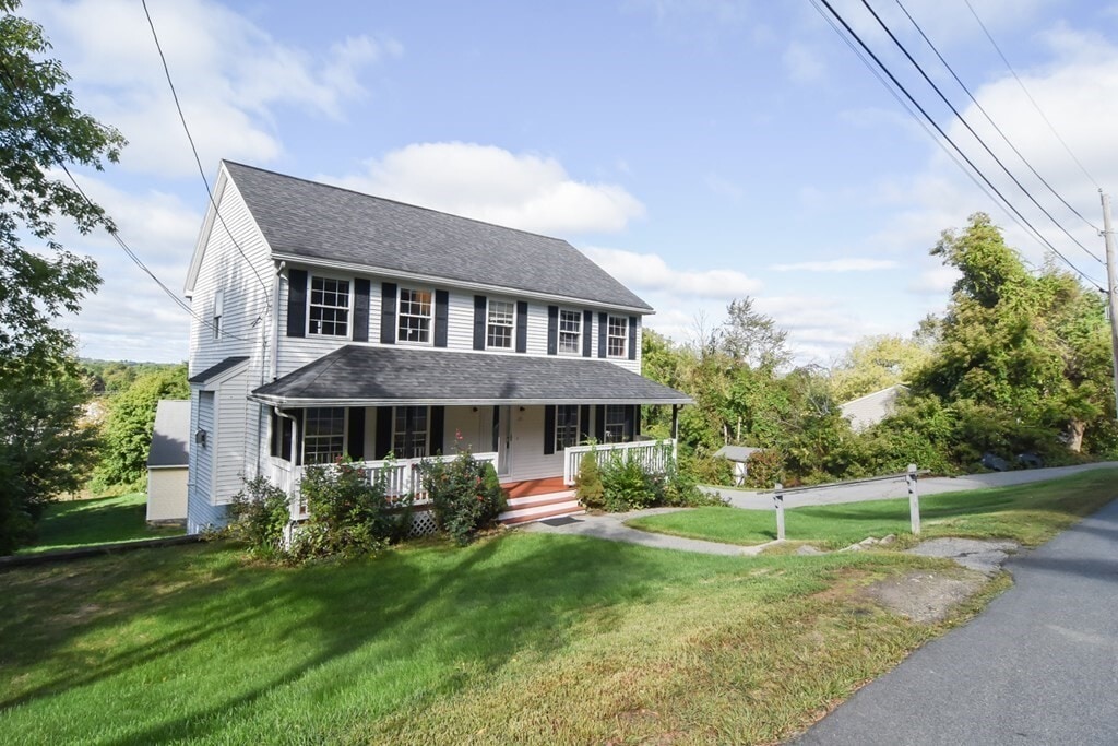 25 Elmore St, Methuen, MA 01844 House Rental in Methuen, MA