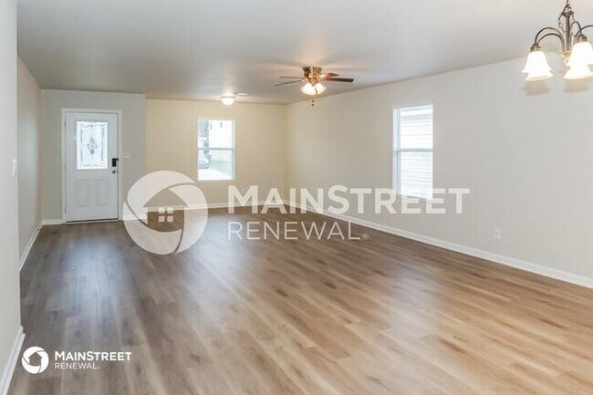 Foto del edificio - 128 Jesse Layne Dr, Harvest, AL 35749