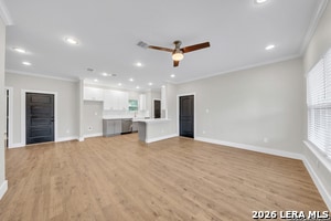 Building Photo - 4130 Moana Dr