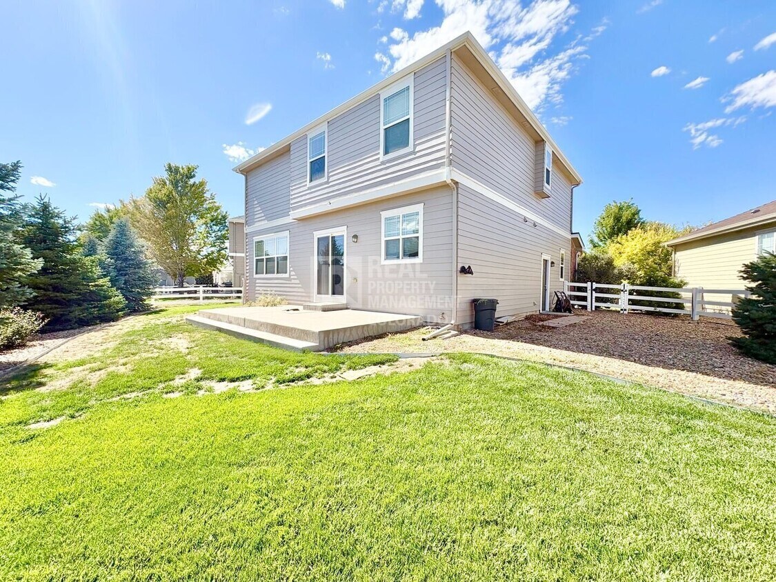 Foto del edificio - 24270 E Wyoming Pl