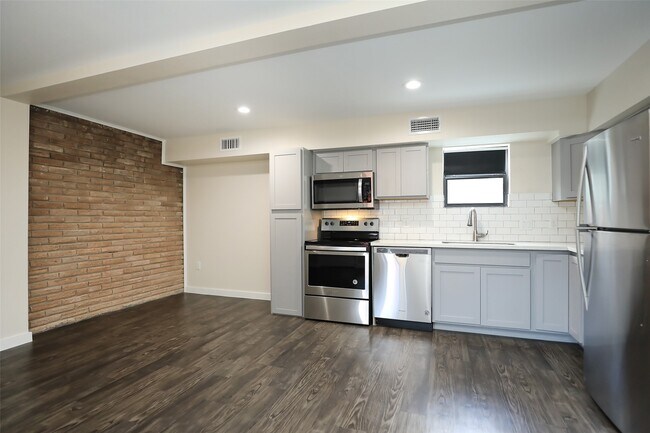 Foto del edificio - 5504 La Branch St