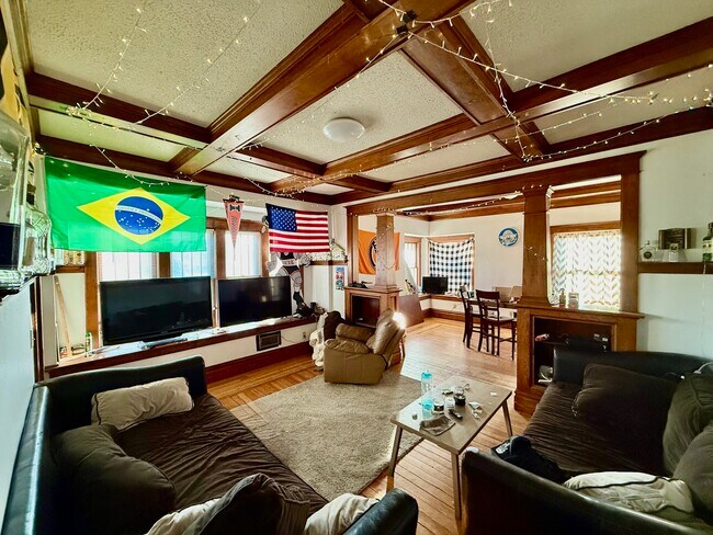 Foto del edificio - 422 5th St NW