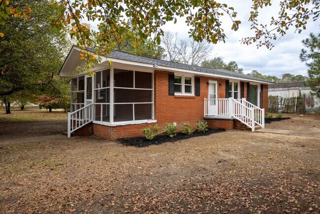 Building Photo - Welcome to this Newly Remodeled Home in a Stellar Location