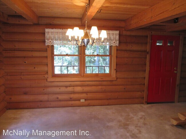 Building Photo - 3 br, 1.5 bath House - 10120 72nd Ave NW