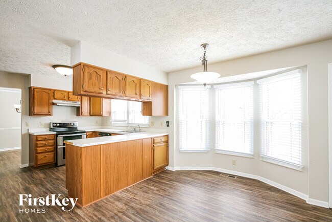 Foto del edificio - 11255 Baycreek Dr