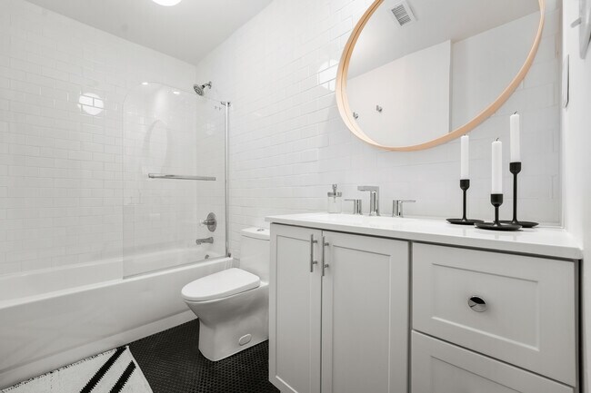 Foto del edificio - 101 W Marshall St