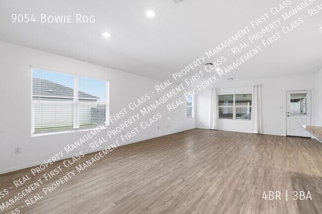 Foto del edificio - 9054 Bowie Rdg