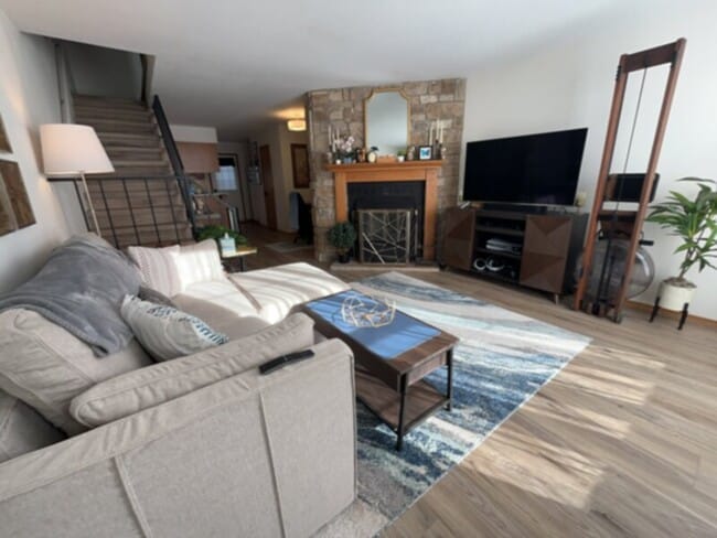 Photo - Charming end unit townhouse available for ...