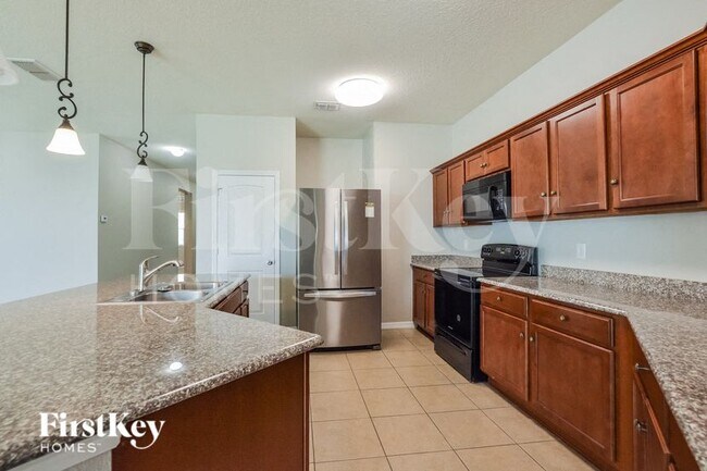 Foto del edificio - 1511 Angler Avenue