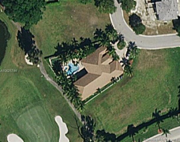 Primary Photo - 660 Enclave Cir W