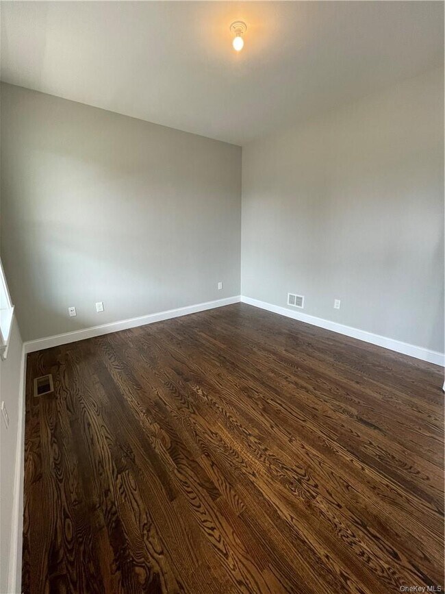 Foto del edificio - 88 Stratford Dr