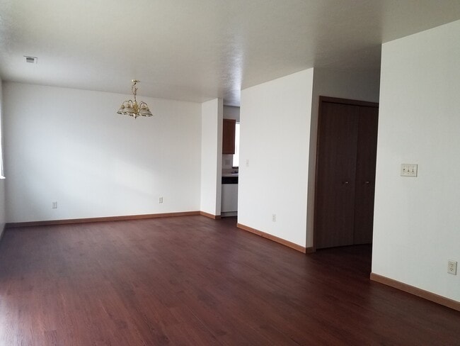 Foto del edificio - 223-C