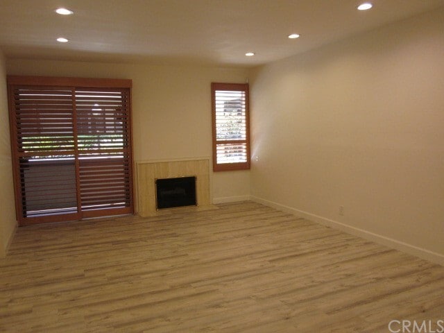 Building Photo - 700 S Lake Ave
