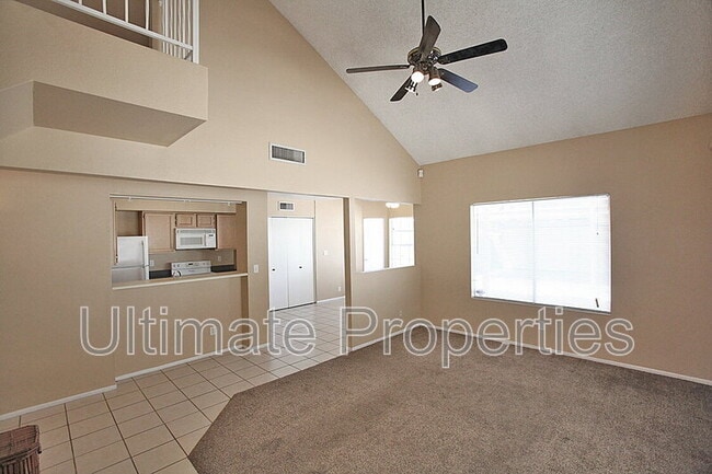 Building Photo - 6718 W Kings Ave