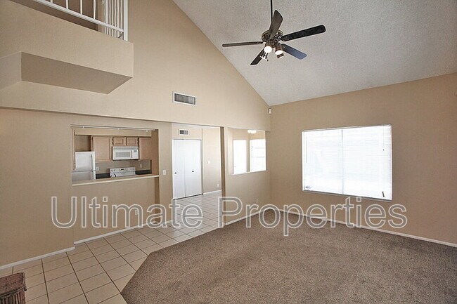 Foto del edificio - 6718 W Kings Ave