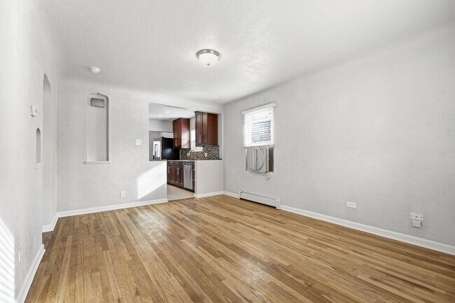Foto del edificio - 4310 S Sherman St