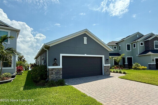 Building Photo - 3283 Casare Dr