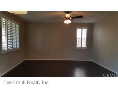 Foto del edificio - 46945 Peach Tree St