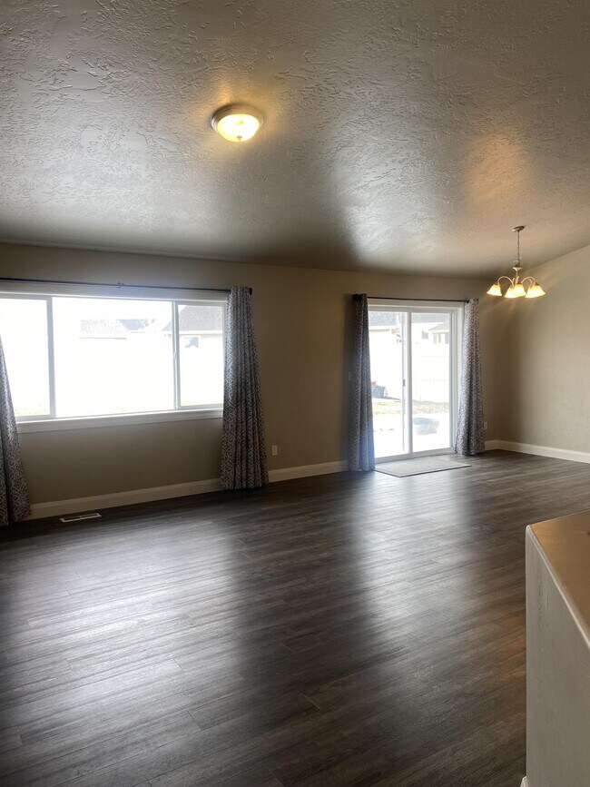 Foto del edificio - 1476 W Soldotna Dr