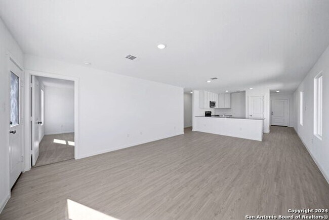 Foto del edificio - 7306 Yellow Sapphire