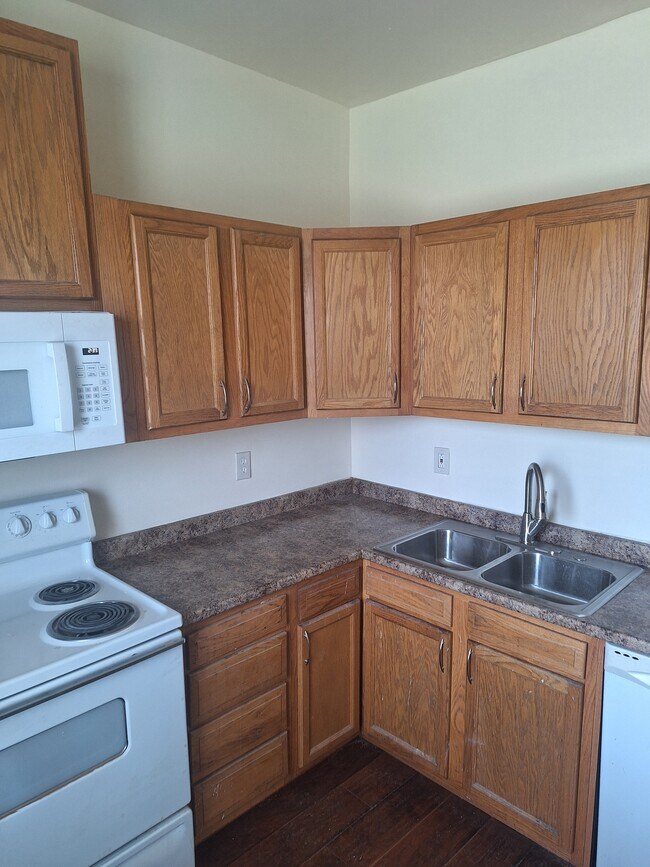 Foto del edificio - 4855 Northland Ave