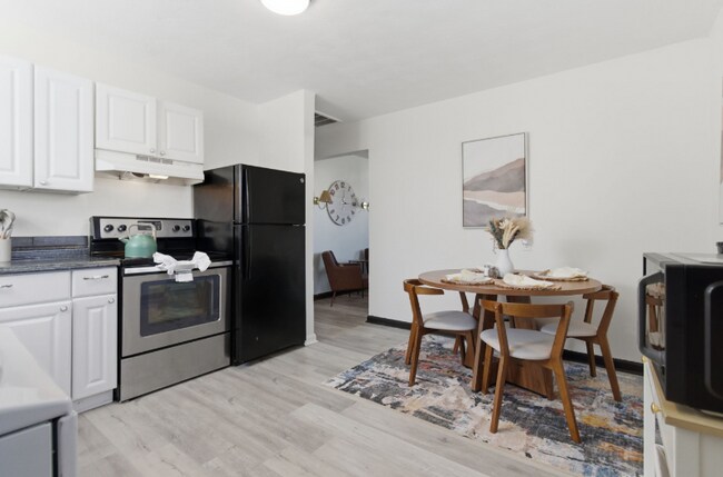 Foto del edificio - 361 Cherry St