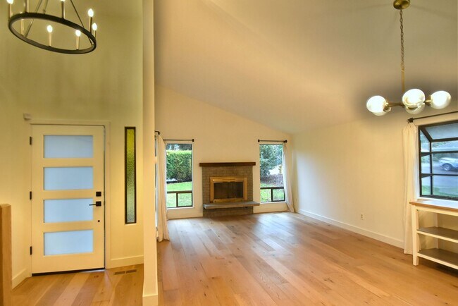 Foto del edificio - 4bd/3ba Mukilteo House