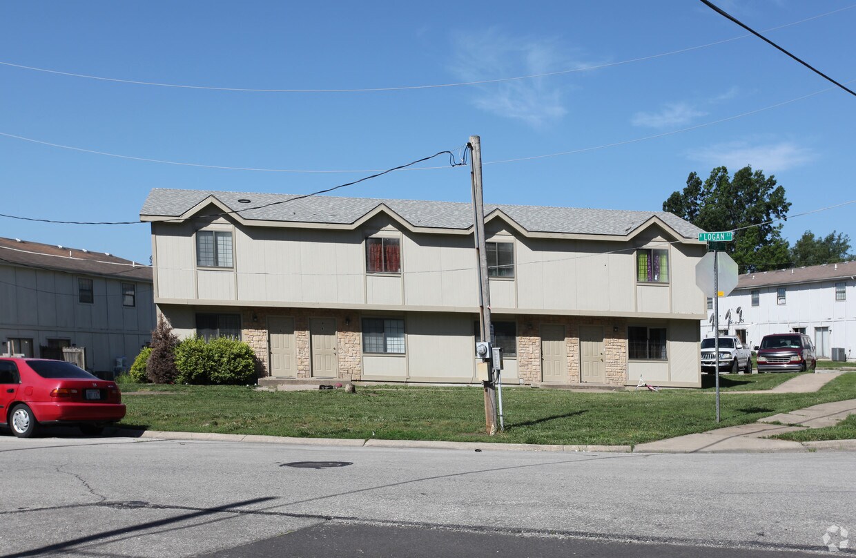 Foto del edificio - 801 W Poplar St