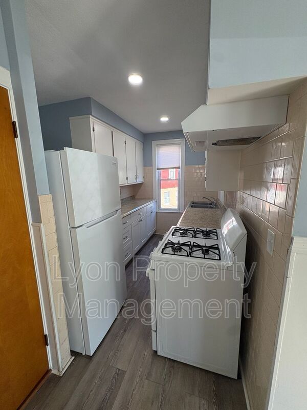 Foto del edificio - 120 Summit St