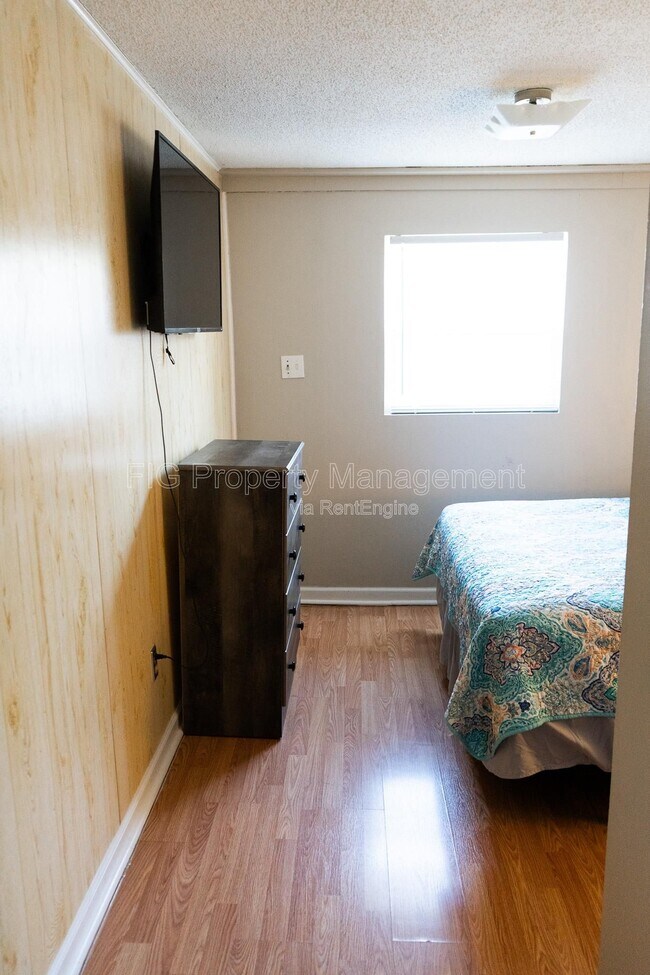 Foto del edificio - 707 W Race St